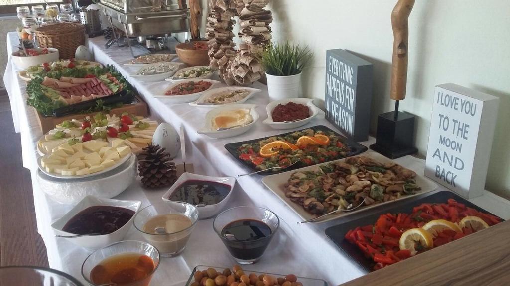 Hotel Hugo Altınoluk Eksteriør billede